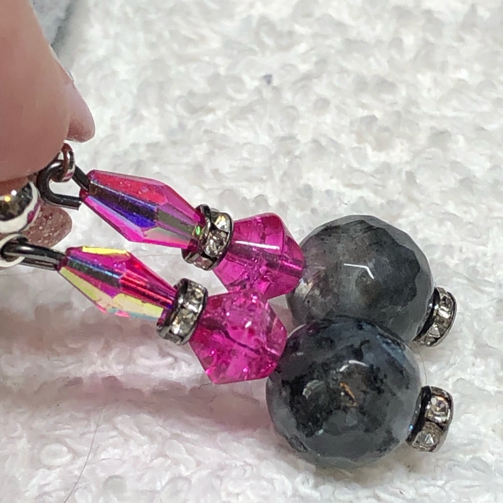 💕✨HOT pink and labradorite earrings